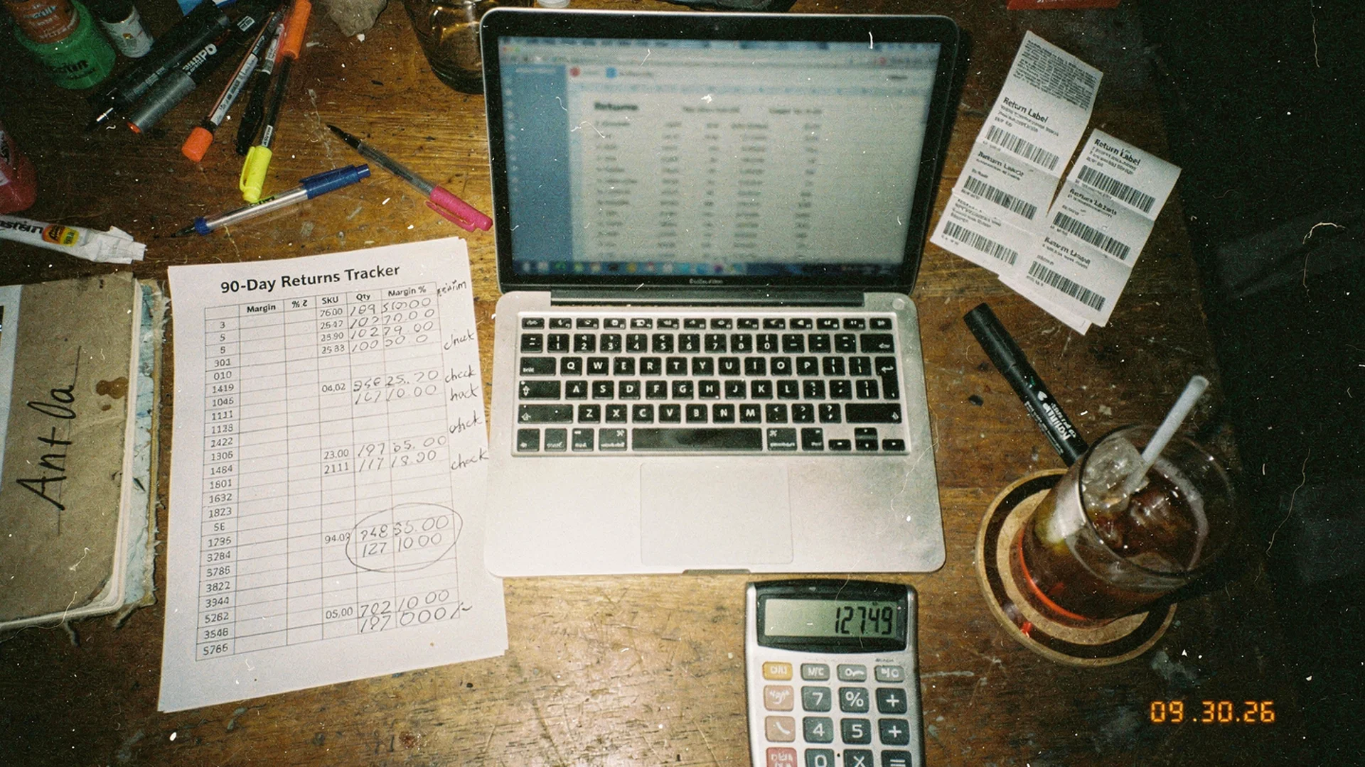 Spreadsheet and dashboard tracking fashion ecommerce metrics like returns, CAC, and margin for a new Shopify store's first 90 days